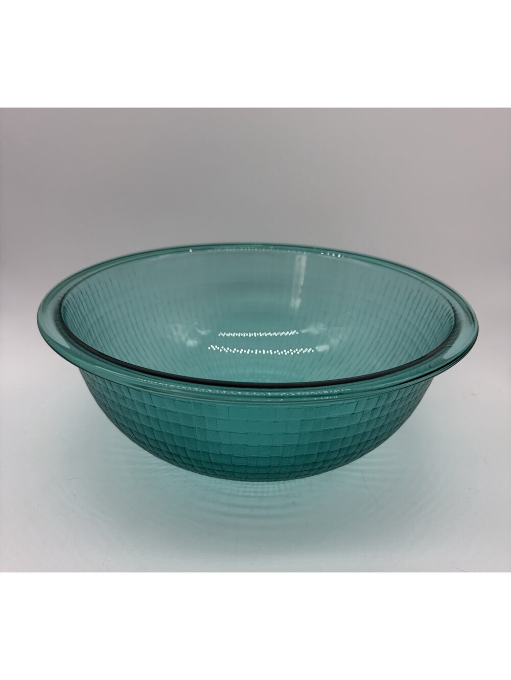 Pyrex Peacock Teal Basketweave Glass Mixing Bowl 325 2.5 qt USA RARE Excellent